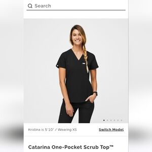 FIGS black Catarina one-pocker scrub top